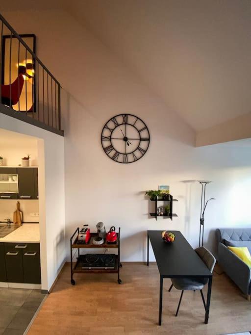 Apartment Loftcharakter Auf 2 Etagen - Zentral In Essen!