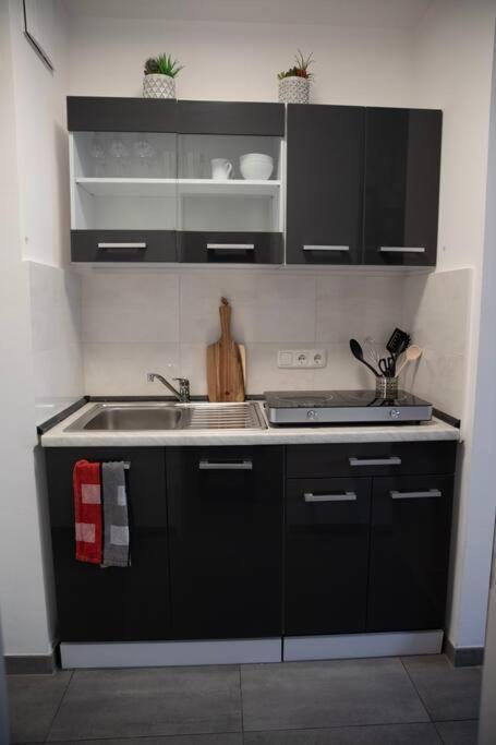 Loftcharakter Auf 2 Etagen - Zentral In Essen! Apartment *